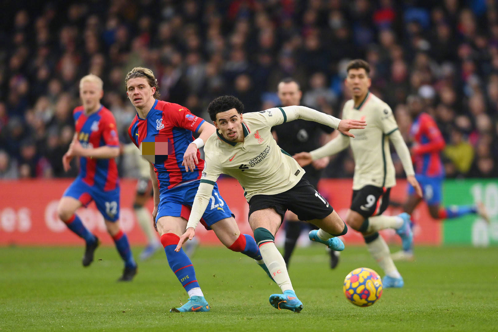 來吸引防守 來吸引防守